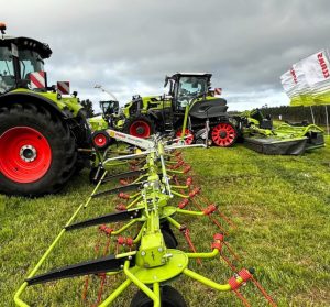 CLAAS celebra con éxito una nueva edición de ‘La Fábrica Verde’ noticias maquinaria