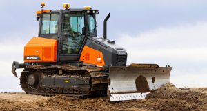 Develon amplía su gama de buldóceres con el nuevo DD100 noticias maquinaria