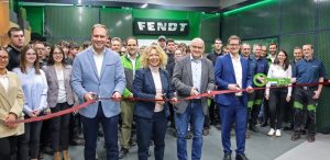 Fendt inaugura nuevo centro de formación en Asbach-Bäumenheim noticias maquinaria