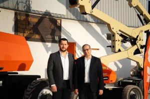 JLG Industries refuerza su presencia en Oriente Medio notiCIas maquinaria-2