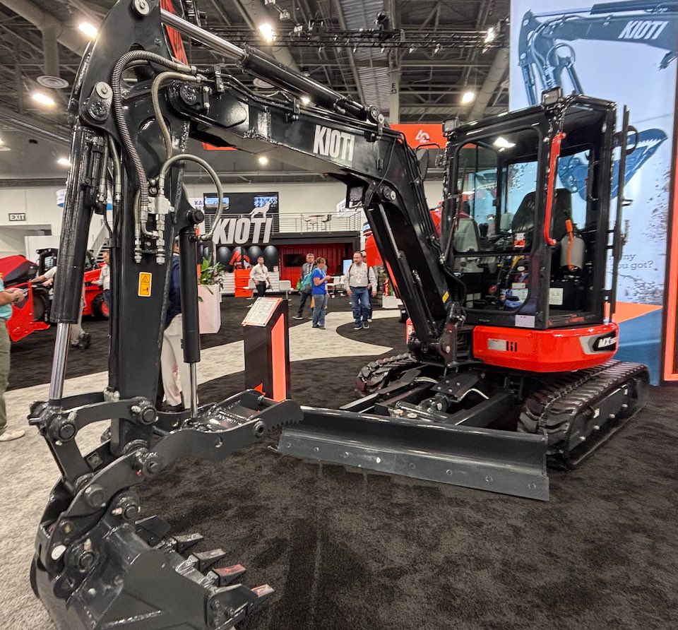 KIOTI presenta la Serie MX de miniexcavadoras en CONEXPO-CON_AGG 2026 noticias maquinaria