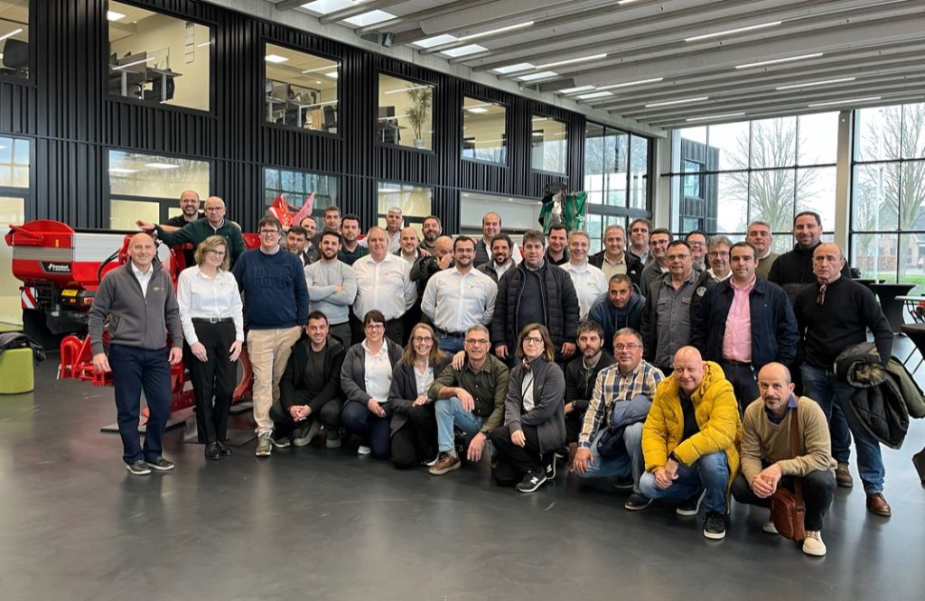Kverneland Group Ibérica celebra su Convención de Distribuidores 2026 noticias maquinaria