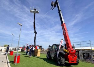 Manitou Center debuta en FESCOMAD 2026 noticias maquinaria-2