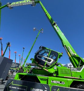 Merlo America destaca el manipulador ROTO 70.24 en CONEXPO 2026 noticias maquinaria