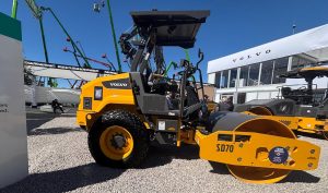 Volvo Construction Equipment lanza el compactador SD70 noticias maquinaria