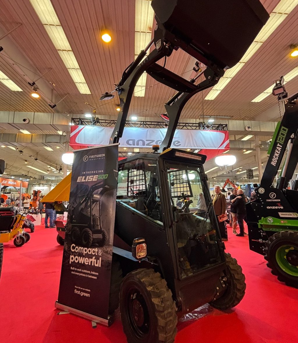 Anzeve presenta la Elise 500 en SMOPYC 2026 noticias maquinaria