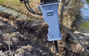 Epiroc lanza el nuevo martillo hidráulico EC 122 noticias maquinaria