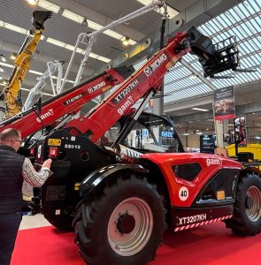 GAM exhibe manipuladores telescópicos de XCMG en SMOPYC noticias maquinaria