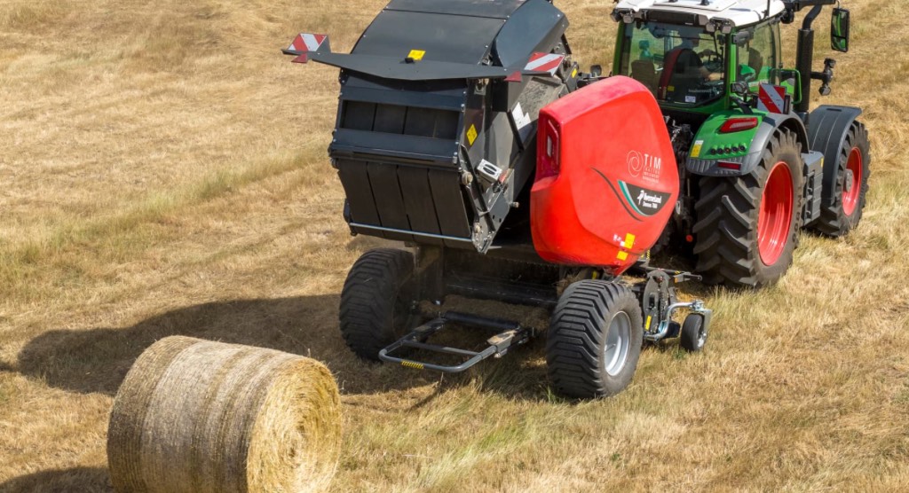 Kverneland presenta su nueva gama de rotoempacadoras Densus noticias maquinaria