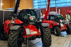 Manitou Center en la Feria del Olivar y Frutos Secos de Talavera noticIas maquinaria