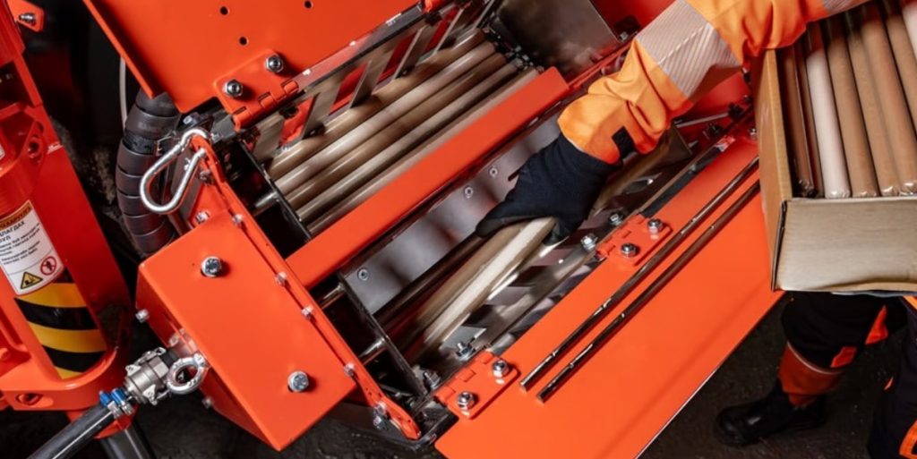 Sandvik presenta soluciones integrales de anclaje con resina noticias maquinaria