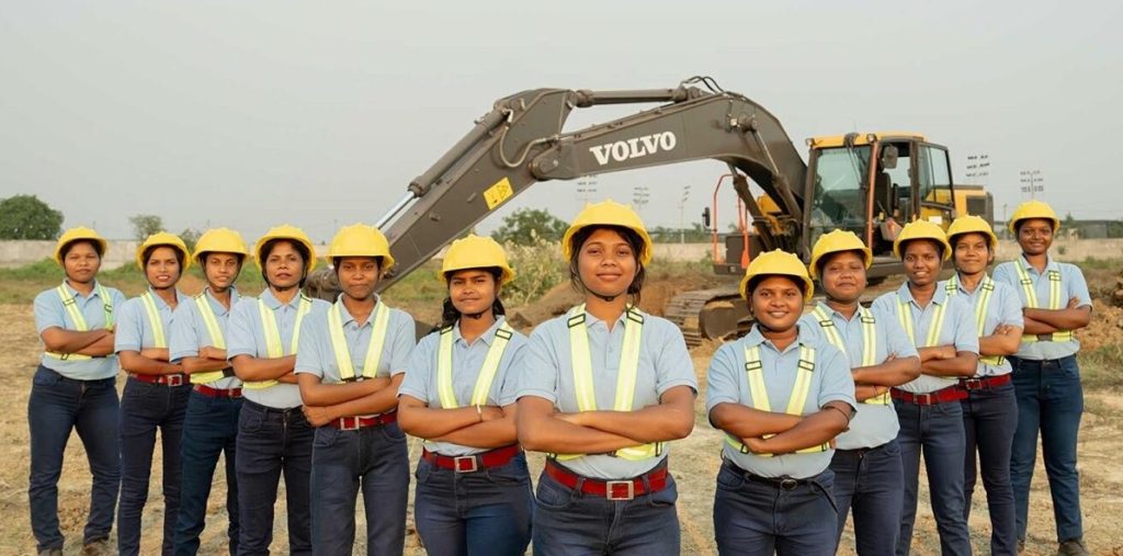 Volvo Construction Equipment amplía el programa Iron Women noticias maquinaria