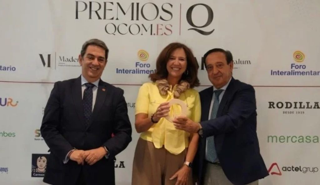 EXPO SAGRIS recibe el Premio Qcom.es 2025 noticias maquinaria
