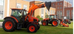 Kubota en la exposición de maquinaria agrícola de la ETSIAAB noticias maquinaria