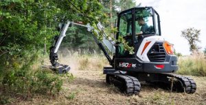 Maquinaria Bobcat clave en la prevención de incendios forestales noticias maquinaria