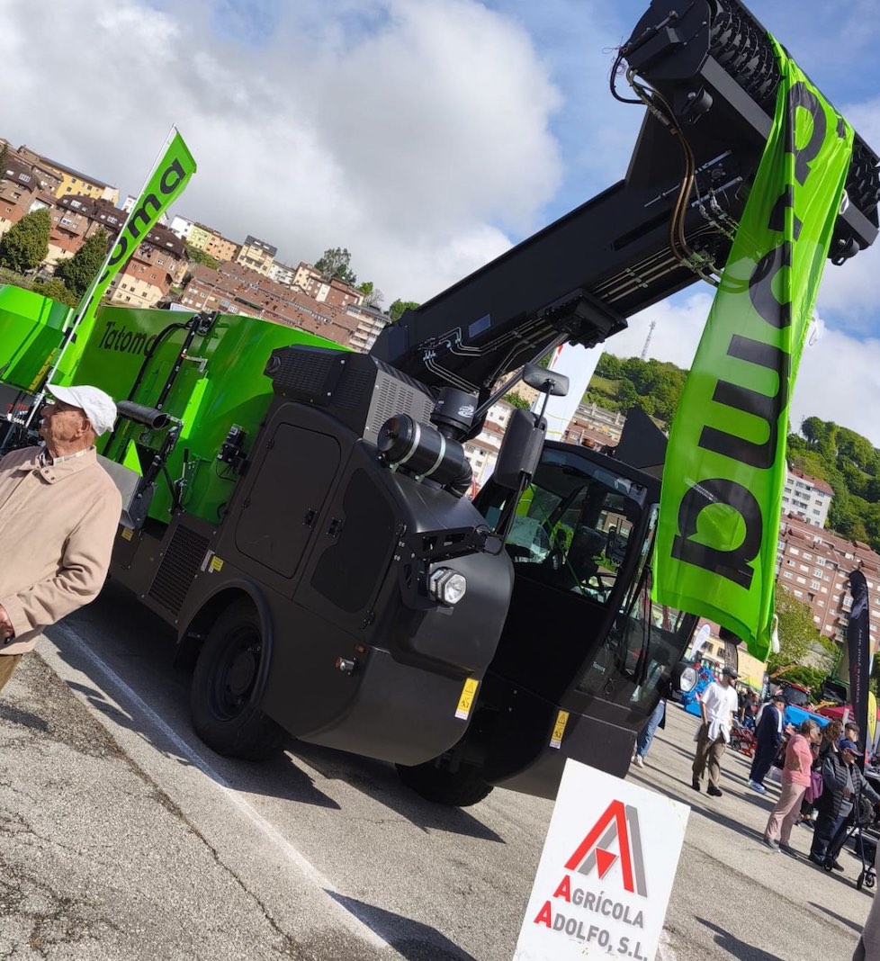 Tatoma Agro en la Feria de Muestras de Tineo noticias maquinaria