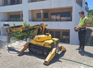 ANZEVE pone en marcha un robot de demolición BROKK 110 en Lisboa noticias maquinaria