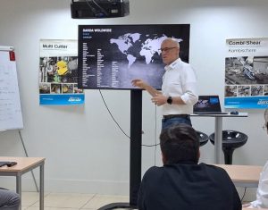 ANZEVE refuerza la formación de su equipo noticias maquinaria