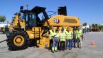 Finanzauto entrega la recicladora de pavimentos Cat RM800 a PEYCASA