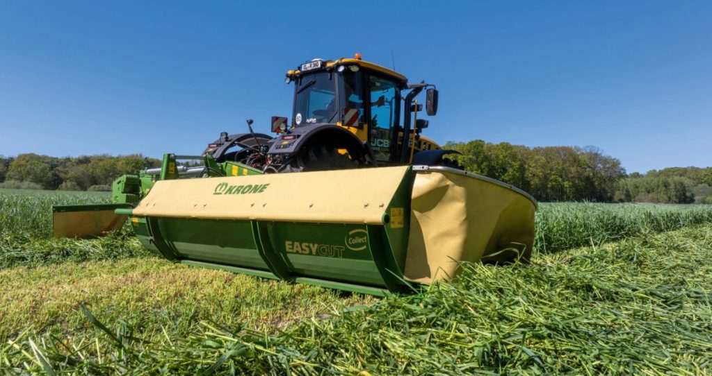 Nueva segadora KRONE EasyCut R 360 Collect noticias maquinaria