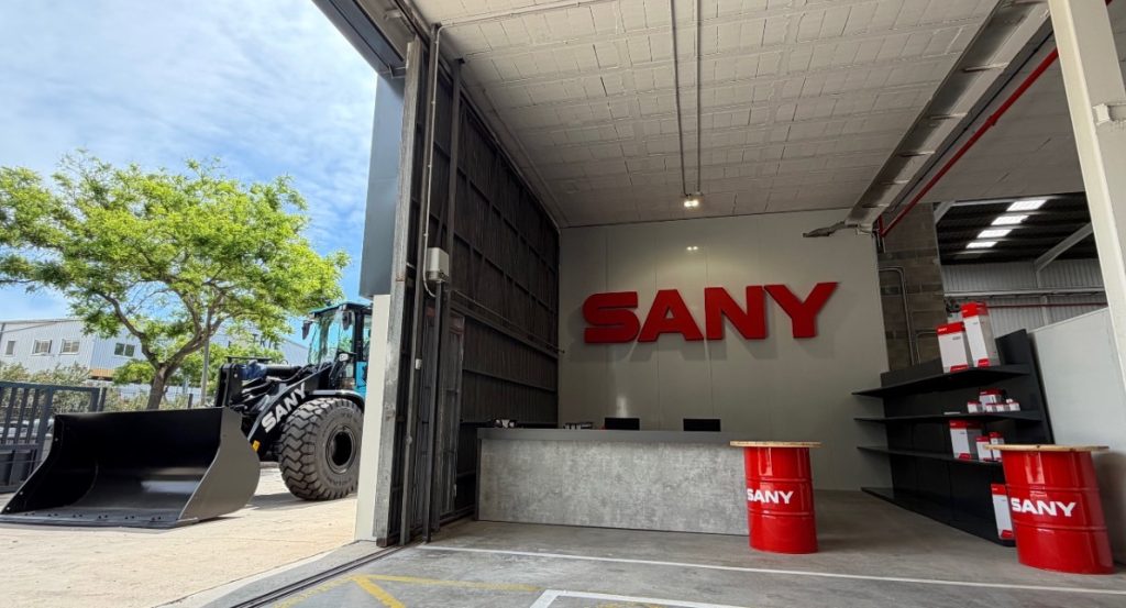 SANY abre su nuevo Sales and Service Center en Barcelona noticias maquinaria-2