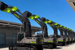 Zoomlion con un nuevo almacén y campa en Valencia noticias maquinaria