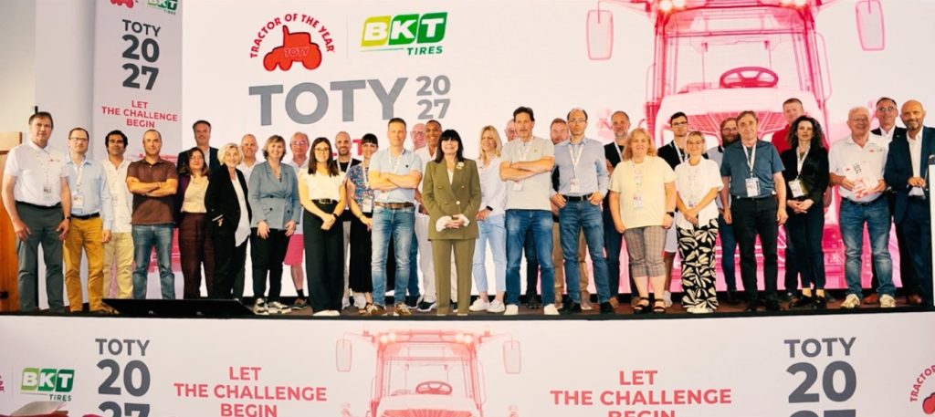 Arranca la carrera por el Tractor of the Year 2027 noticias maquinaria