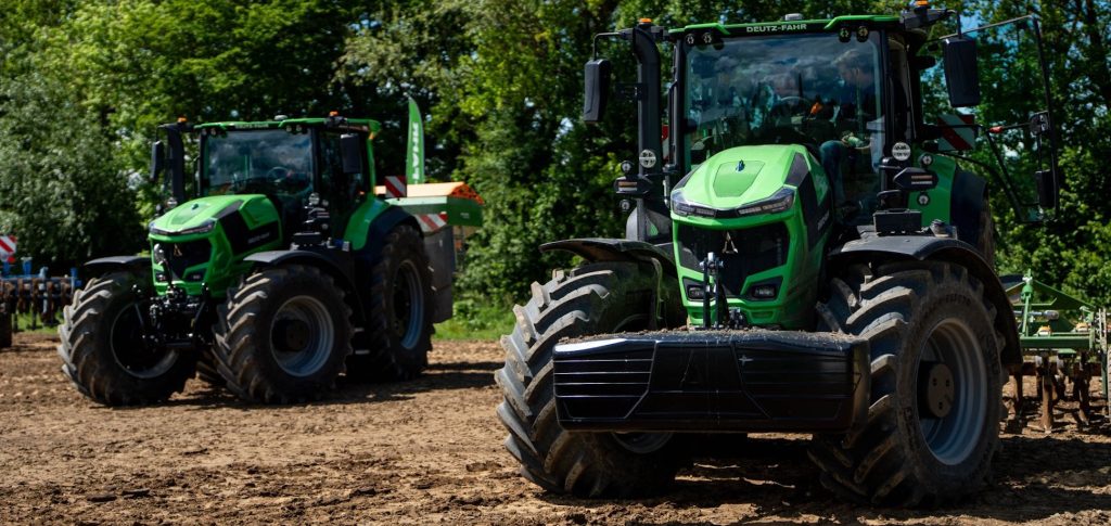 BKT equipa los nuevos DEUTZ-FAHR Serie 8 TTV en los PowerDays 2026 noticias maquinaria