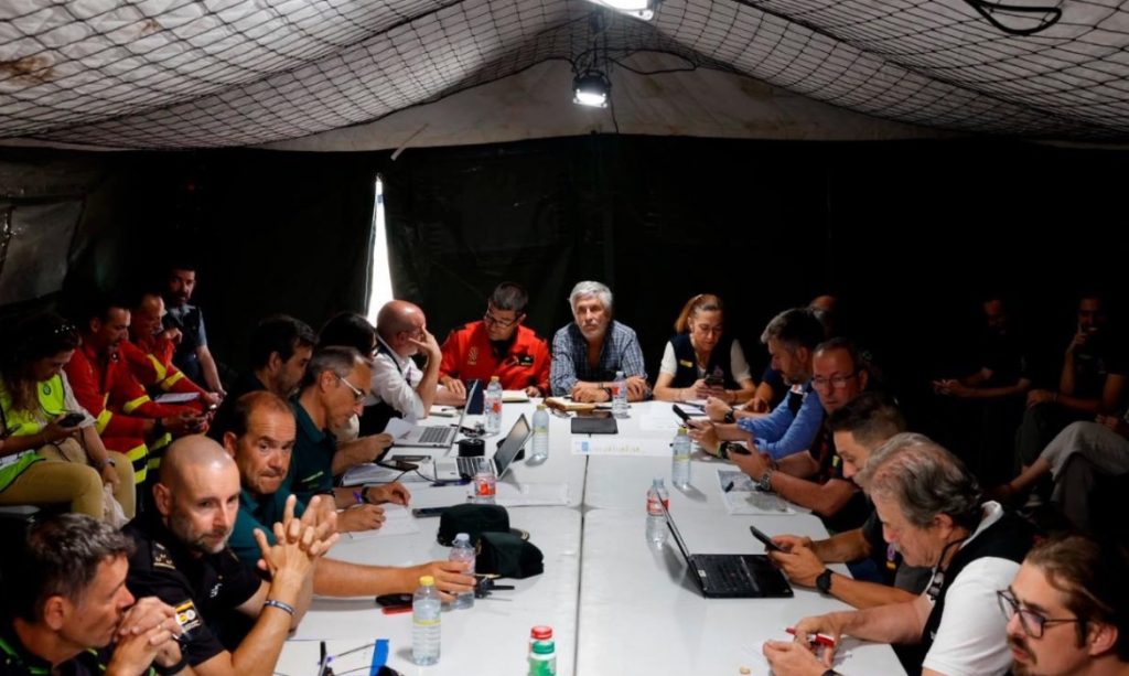 Interior suspende temporalmente la cosecha con maquinaria agrícola noticias maquinaria
