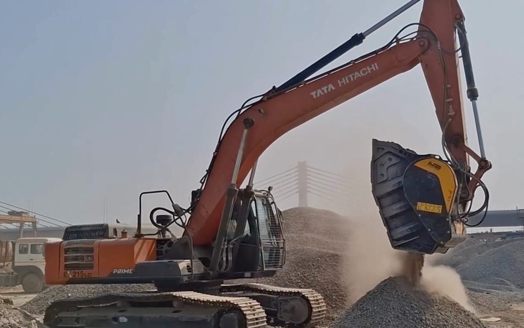 MB Crusher transforma los residuos de demolición en nuevos recursos noticias maquinaria