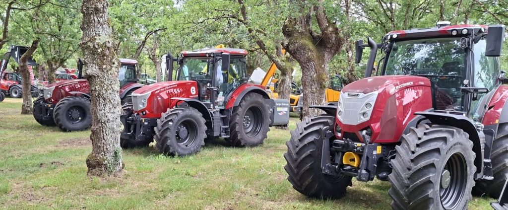 McCormick en las Feiras de Primavera de O Páramo con DuraCor Maquinaria noticias maquinaria
