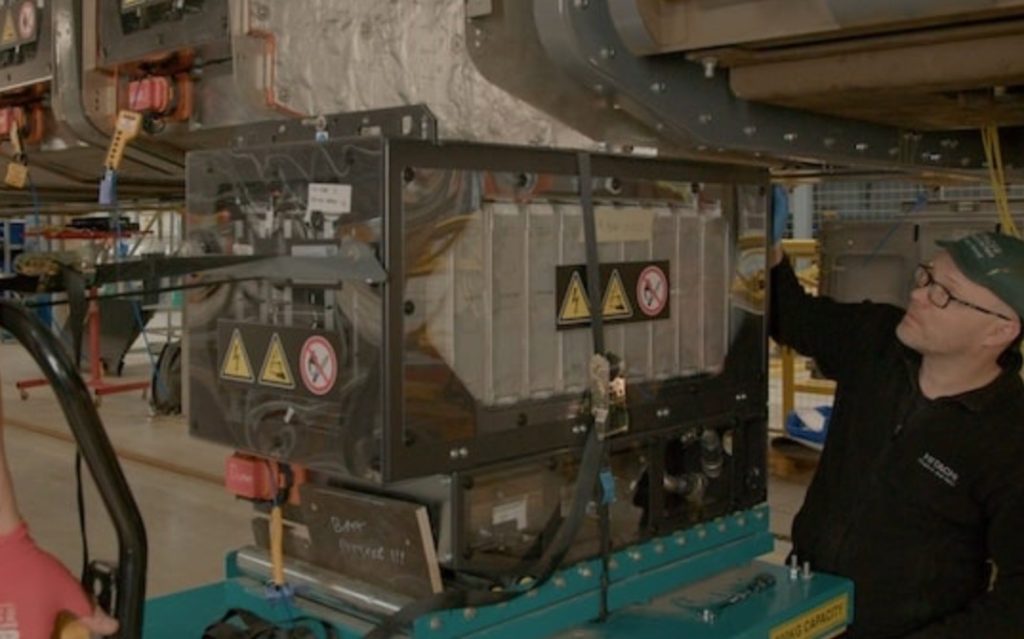 Turntide inicia la producción de baterías para Hitachi Rail noticias maquinaria