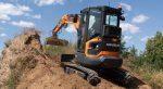 Develon lanza la nueva miniexcavadora DX35Z-7 mejorada