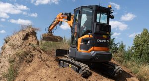 Develon lanza la nueva miniexcavadora DX35Z-7 mejorada noticias maquinaria