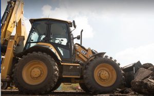 Finanzauto destaca el rendimiento de las retrocargadoras Cat noticias maquinaria