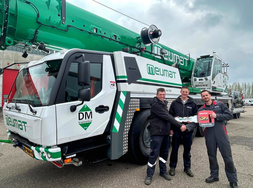 Meijmat incorpora su primera grúa todoterreno Grove GMK5120L noticias maquinaria