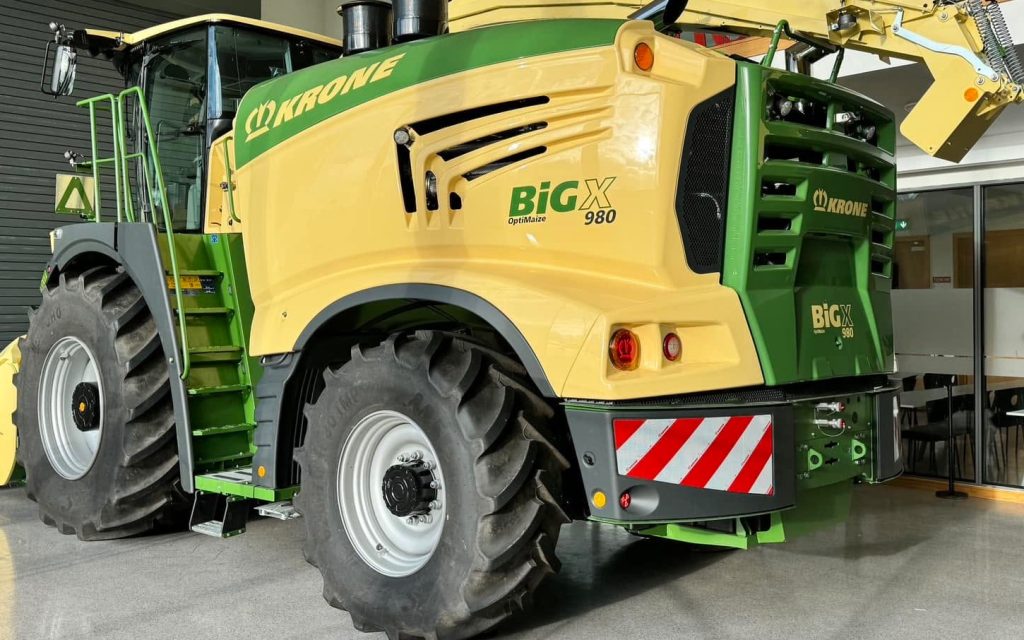 Farming Agrícola muestra la Krone BiG X 980 en Galicia noticias maquinaria