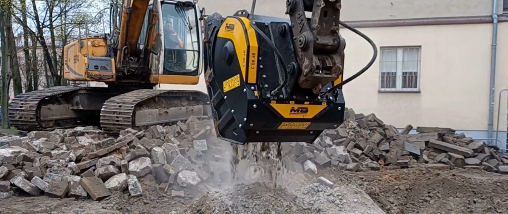 MB Crusher demuestra cómo la demolición sostenible puede convertir los residuos en recursos noticias maquinaria