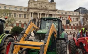 ASAJA, COAG y Unión de Uniones convocan una gran tractorada en Madrid noticias maquinaria