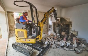 Caterpillar lanza la miniexcavadora Cat 301 CR noticias maquinaria