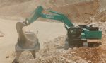 La Kobelco SK520LC-11 trabaja en la cantera de San Jorge