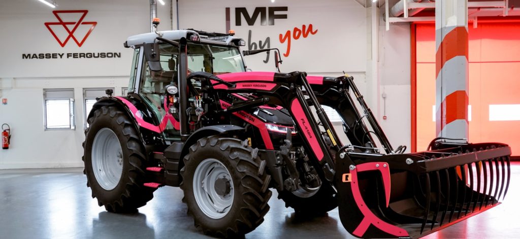 Massey Ferguson inaugura Agri Corner noticias maquinaria