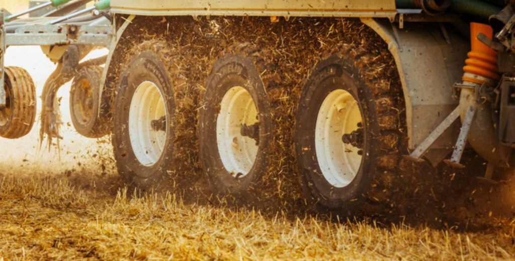 Michelin amplía su gama de neumáticos para remolques agrícolas noticias maquinaria